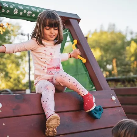 Villa Roots Sequoia Braşov