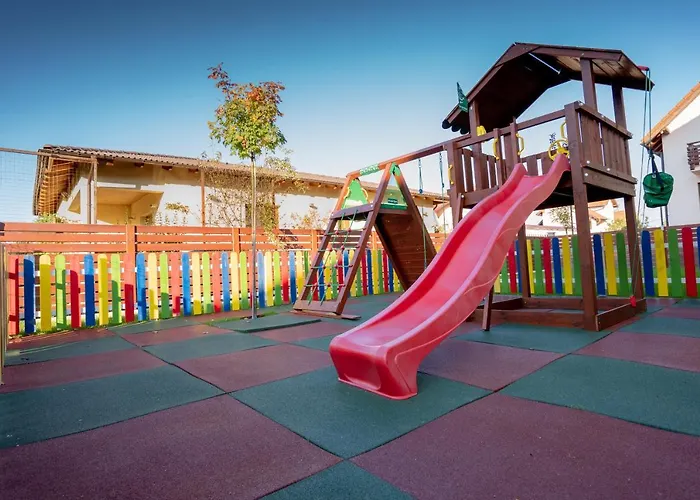 Roots Sequoia فيلة