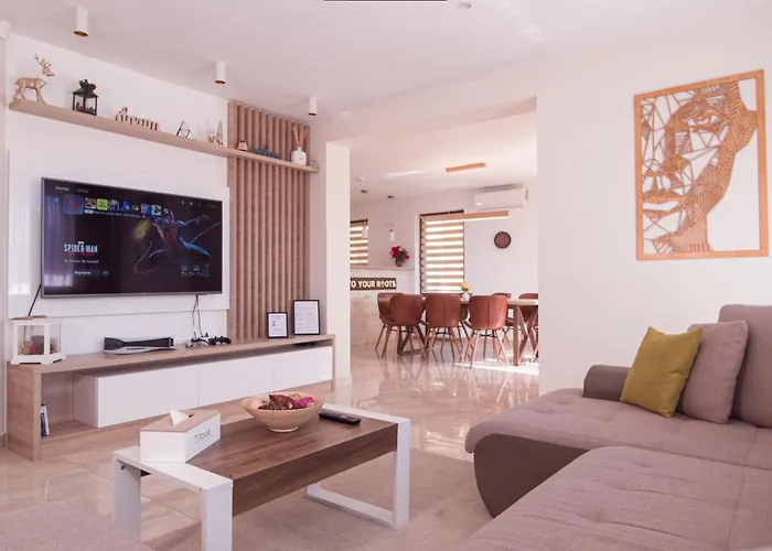 Roots Sequoia * Brasov